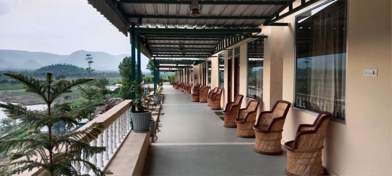 Prime Neelkanth Forest Retreat Resort Tehla Eksteriør bilde
