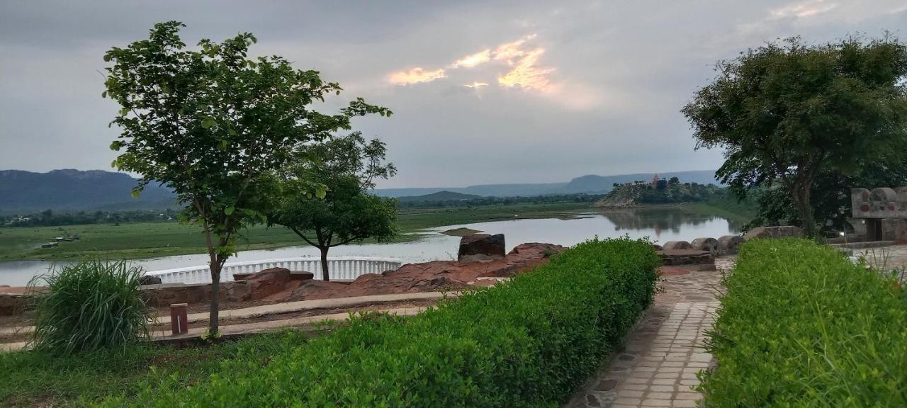 Prime Neelkanth Forest Retreat Resort Tehla Eksteriør bilde