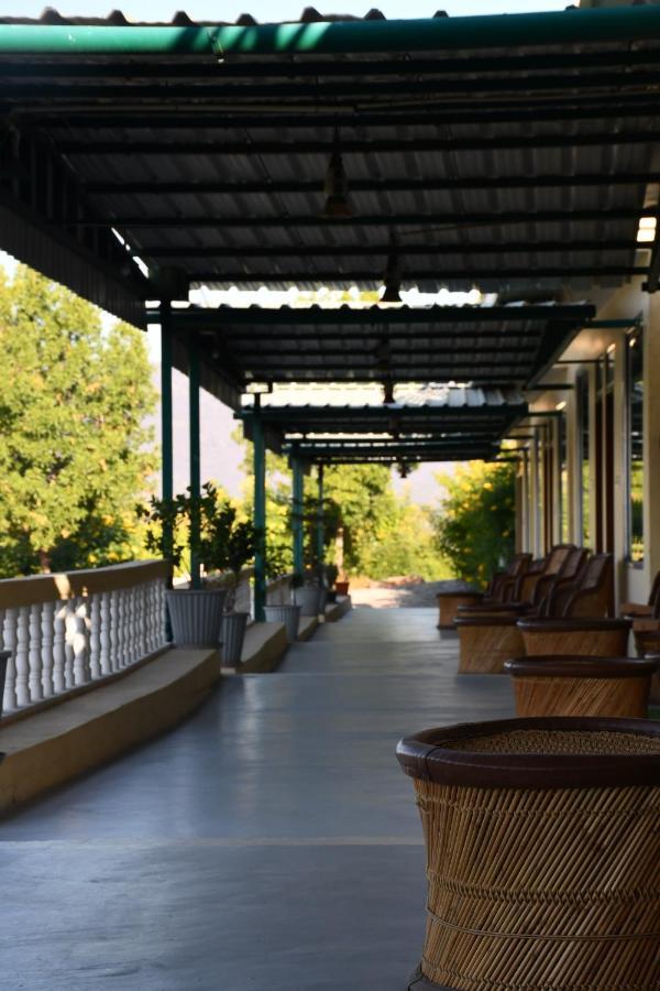 Prime Neelkanth Forest Retreat Resort Tehla Eksteriør bilde